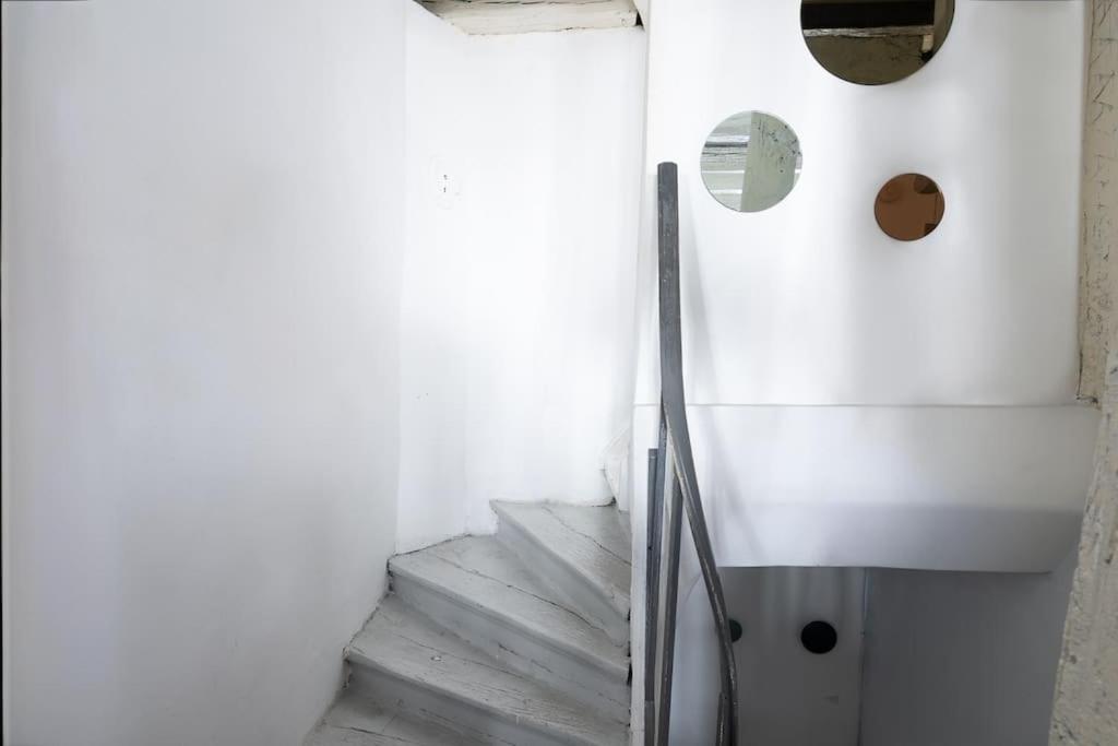 Joli Duplex Au Coeur Du Marais Paris Exterior foto
